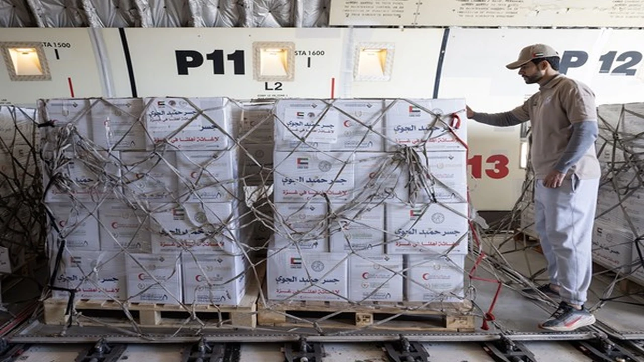 وصول 100 طن مساعدات إماراتية إلى غزة عبر جسر جوي إنساني إغاثي